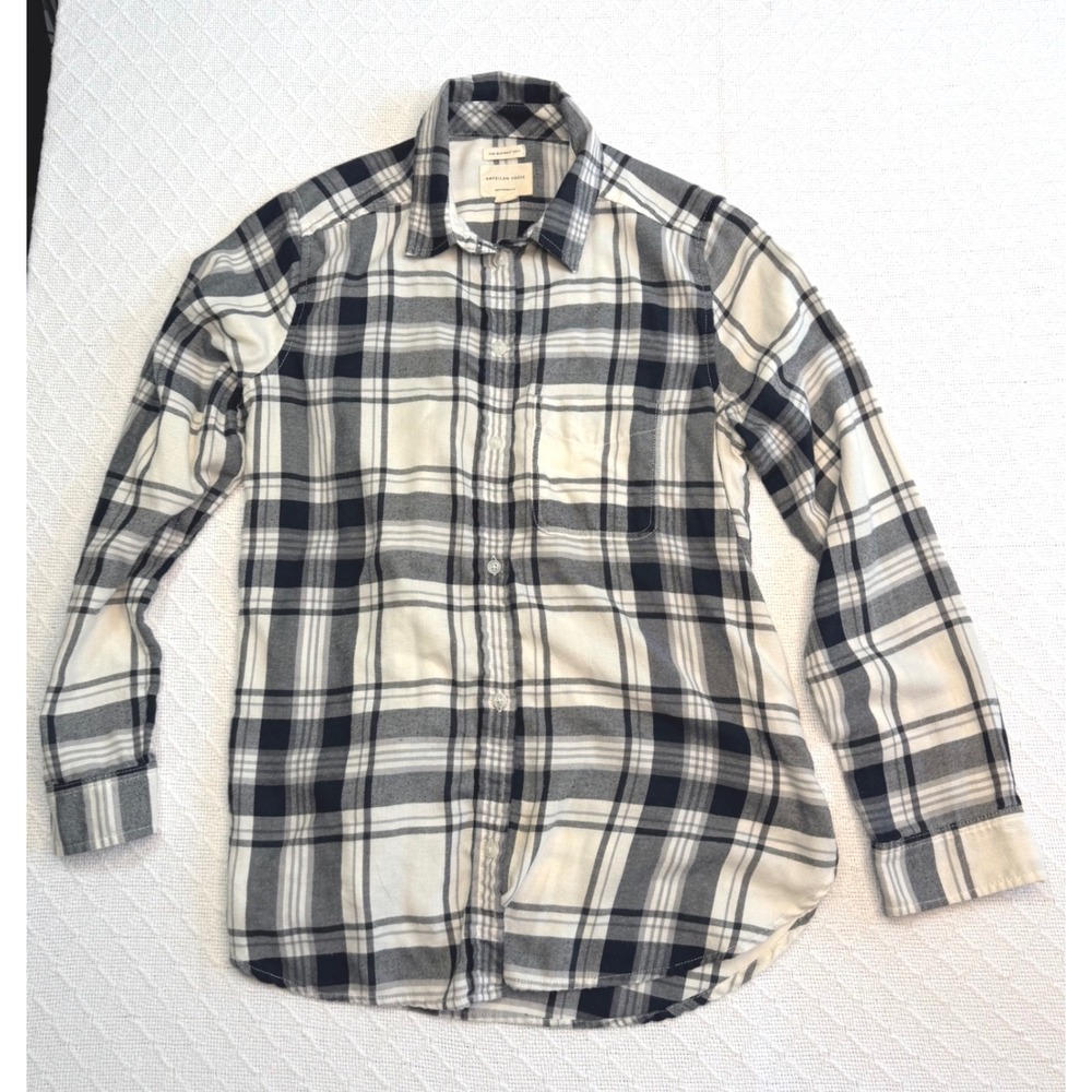 American Eagle Boyfriend Fit Flannel Shirt Black White Gray Plaid Size Medium